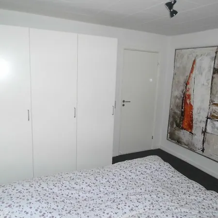 Give City Apartments * Give