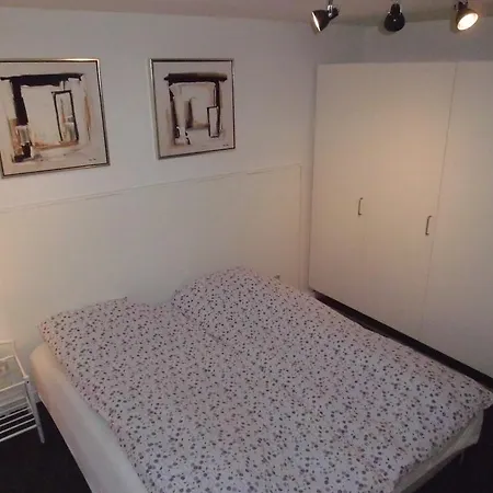 Give City Apartments Apartment Give
