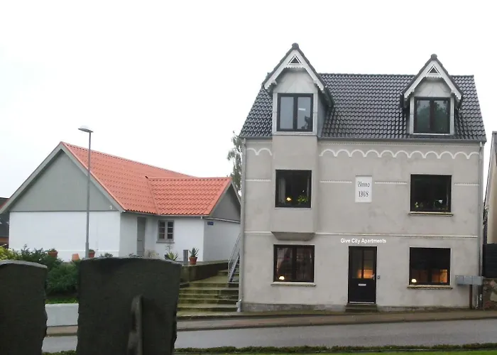 Give City Apartments Lägenhet Give