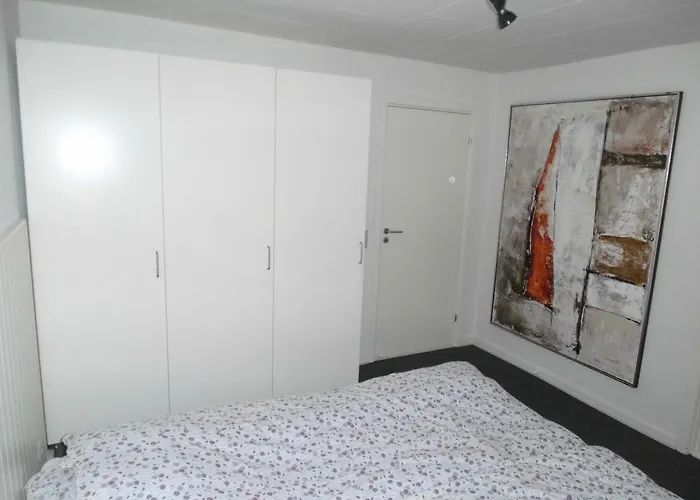 Give City Apartments * Give